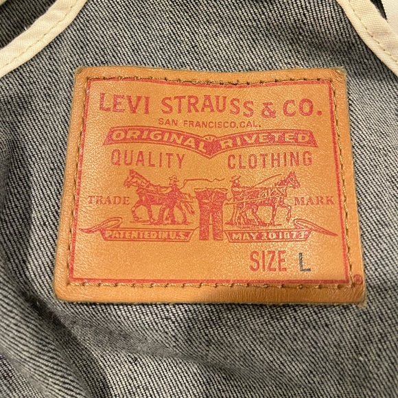 Discontinued Levi’s pro style denim trucker jacket for cycling - Picture 2 of 11